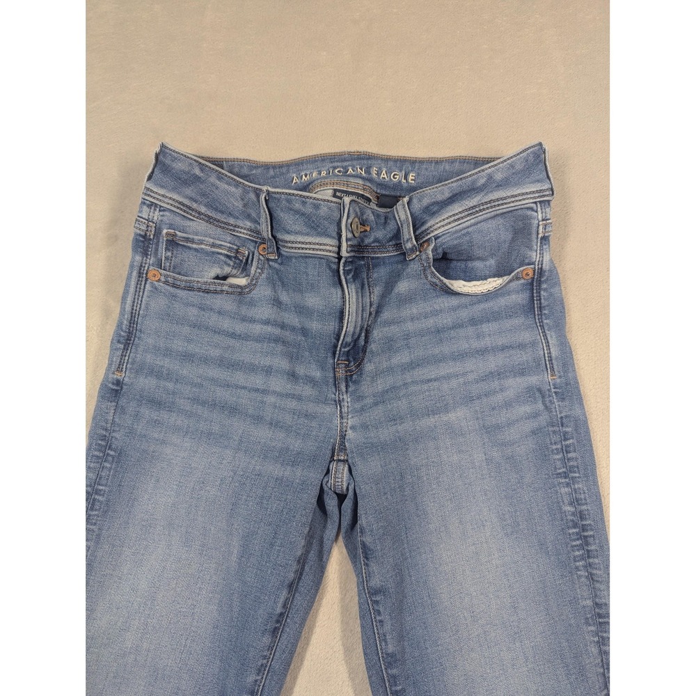 American Eagle Jeans Womens 4 Short Blue Light Wash Mid Rise Kick Boot Denim - Picture 2 of 11